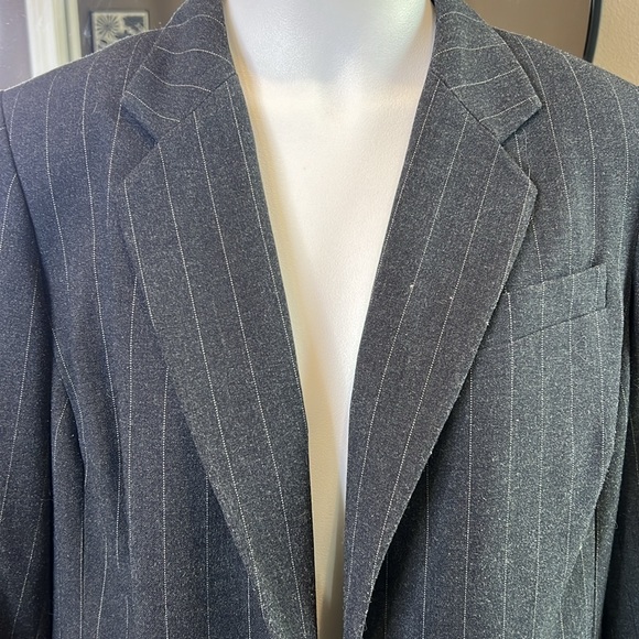 KENNETH COLE Charcoal & White Pinstripe Blazer Size 14W - Picture 3 of 11